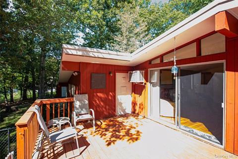 Deck