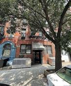 PRIME UPPER EAST SIDE - Lovely Studio with new hardwood floors, nice sized closet, faces quiet rear back yard, laundry on York AVE, walkup building (walk up two flights to third floor, TONS of Shopping & 86st Subway close by.