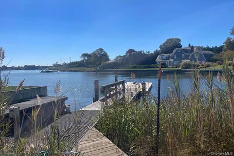 Dock