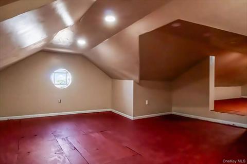 Bonus Room