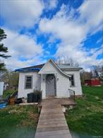 Calling all investors!!! In the Village of Monticello!Rebuilt a beautiful home with your own taste!And make a lot of moneyVery close to Royal countryAlso available to buy together with the next property to the Highland Avenue