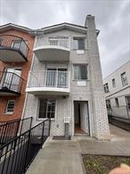 1st Floor: 2 Bedroom, Living room, Eat-in-Kitchen, 2 bathroom, backyard, 3- car driveway (OPEN SPACE), 2nd Floor: 3 Bedroom, Living Room, Eat-in-Kitchen, 2 Bathroom, 2 Balcony, 3rd Floor: 3 Bedroom, Living room, Eat-in-Kitchen, 2 bathroom, 2 Balcony, Private driveway, Finished basements, fenced backyard. Subway, Long Island Railroad, MTA Buses nearby and 10 mins away from JFK Airport