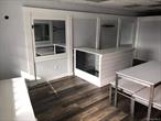 600 SF retail store front for lease in great neighborhood shopping center. The space has a gorgeous buildout. $30 NNN + $9.58 For CAM, Tax and Insurance. Estimated Monthly Rent $1979.00