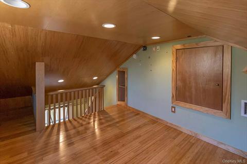 Bonus Room