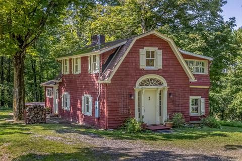 Guest Quarters