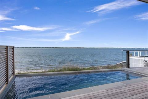 Dock