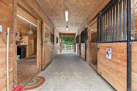 Stable