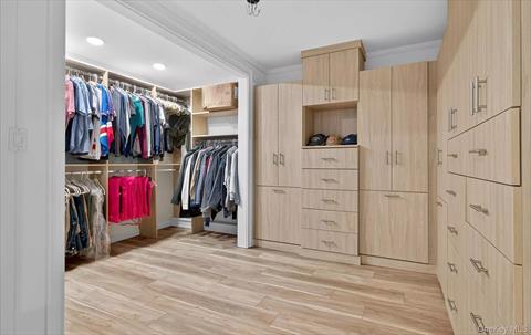 Closet
