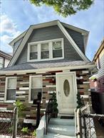 Beautiful and completely renovated house, with 3 generous size bedrooms, 2 full spacious bathrooms, fabulous gourmet efficiency kitchen with all new stainless steel appliances, A formal dining room and a big spacious living room.