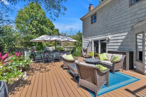 Deck
