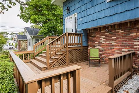 Deck