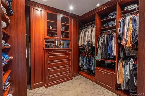 Closet
