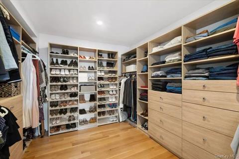 Closet