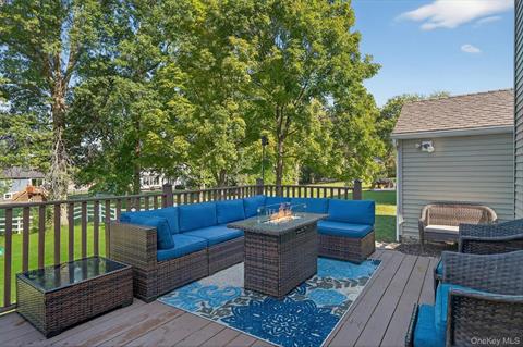 Deck