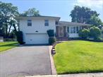 newly updated 4 bedroom 2.5 bath split-level. The spacious living, dining room, fully renovated kitchen. Finished lower level with fireplace, laundry room. Attached 2 car garage. Huge backyard and deck. 5 mins walk to Robbins lane elementary. Closed to H mark, whole food, restaurants.