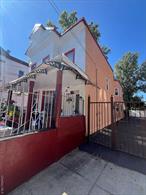 Great investment property sitting on a 0.099 acre with 3 garage and driveway for 5 vehicles. The location is very convenient, near public transportation, highways, schools and much more . This huge property has lots opportunities for a new home owner or developer. 3/2/1 bedrooms .