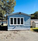 Great Stater Home with little responsibility. Well maintained Mobile Home with two bedrooms, one full bathroom. Conveniently located to shopping centers, transportation, schools, restaurants & much more.