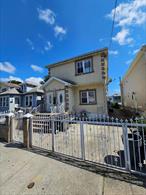 BEAUTIFUL 2 FAMILY HOME  3/3 BEDROOMS FULL/FINISHED BASEMENT PRIVATE DRIVEWAY , GREAT INVESTMENT PROPERTY !!!!!