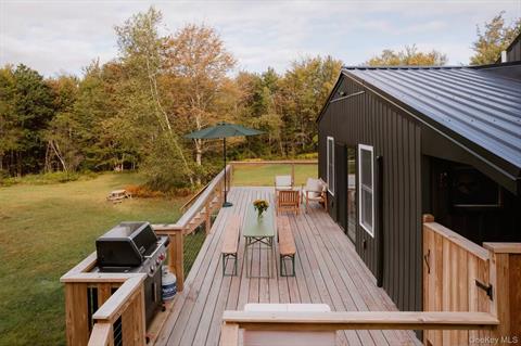Deck