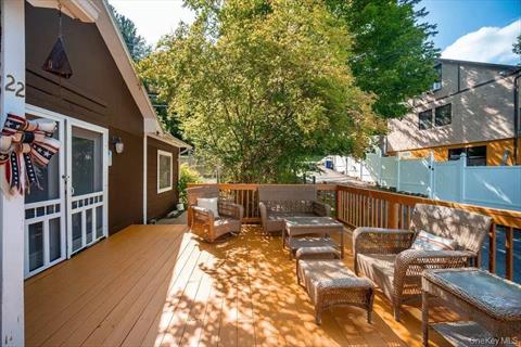 Deck