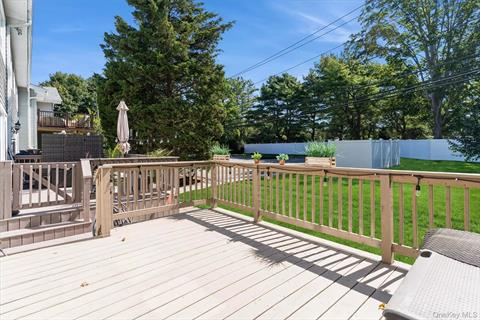 Deck