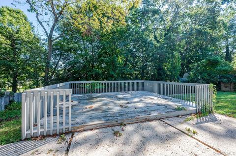Deck