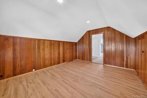 Bonus Room