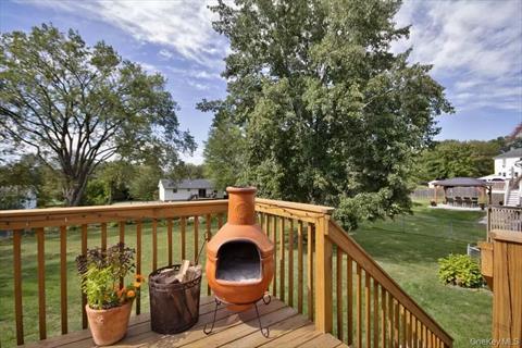 Deck