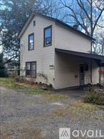 2 bedroom, 1 bathroom Single Family house in Congers. Close to shopping, parks and transportation. Amenities included: New Vinyl flooring and hardwood floors. No carpet. washer /dryer hookups. Nice yard. Tenant pays all utilities.