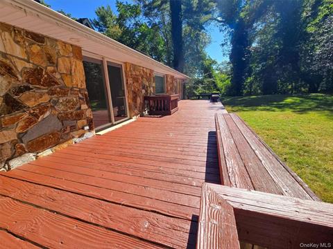 Deck