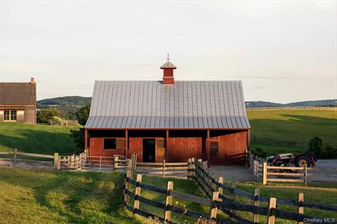 Stable
