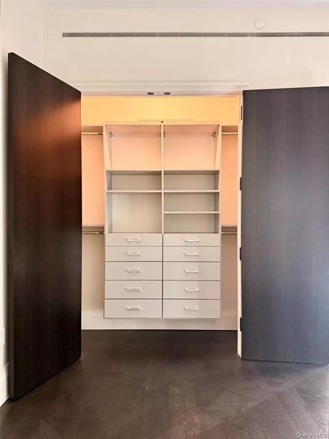 Closet