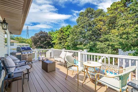 Deck