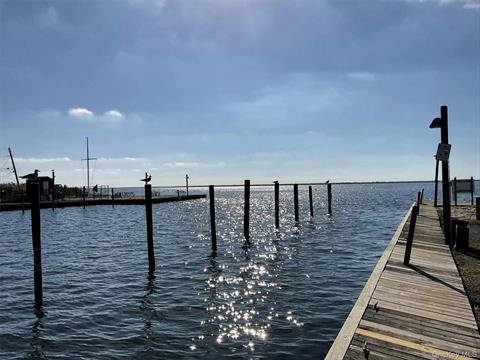 Pier