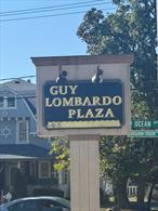 Fully Operating Card, Gift, and Lotto Store in Business for over 46 Years !Fully Stocked Store with Over $40, 000 of Inventory Lotto Cliental is well established and is a steady flow of customers .Balloons are a huge opportunity now with Party City Closings
