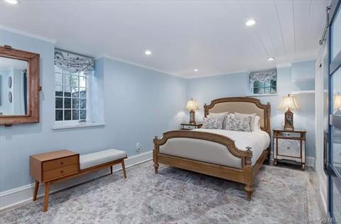 Guest Quarters