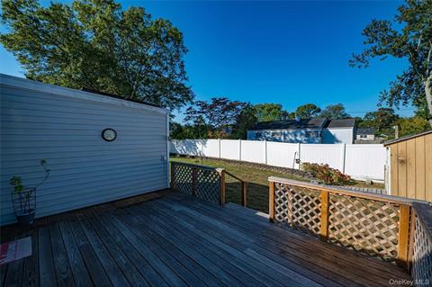 Deck