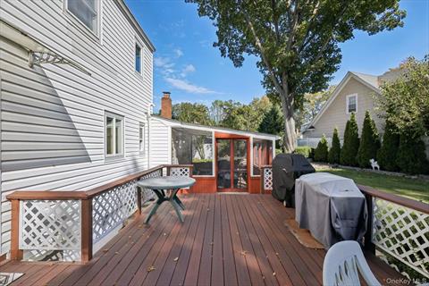 Deck