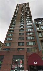 Prime Tribeca Location! Spacious studio in a full-service condo at 376 Broadway with 24-hour doorman, concierge, elevator, and laundry on site. Features high ceilings, large windows with great natural light, full-size kitchen appliances, and freshly painted interior. Conveniently located near SoHo and major subway lines. Rent not including electricity and Wi-Fi.