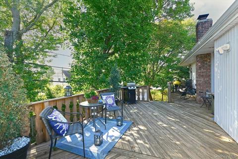 Deck
