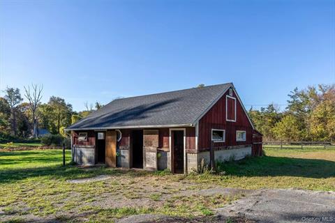 Barn
