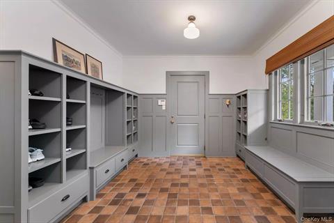 Mud Room
