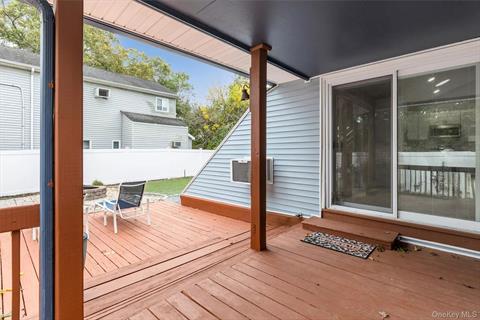 Deck
