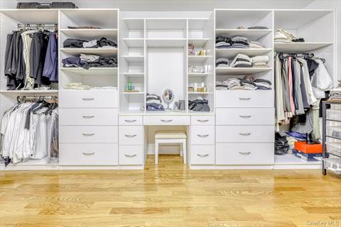 Closet