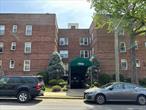 Great Neck. Elevated Rear Facing First Floor Studio/1 Bath Apartment In An Elevator Building In The Heart Of Great Neck. Apartment Features Entry Foyer/Dining Area, Living Room/Bedroom, Updated Full Bath And Hardwood Floors Through-Out. Laundry And Super On-Site. In Very Close Proximity To Great Neck Lirr, Shopping, Dining, And Much More.