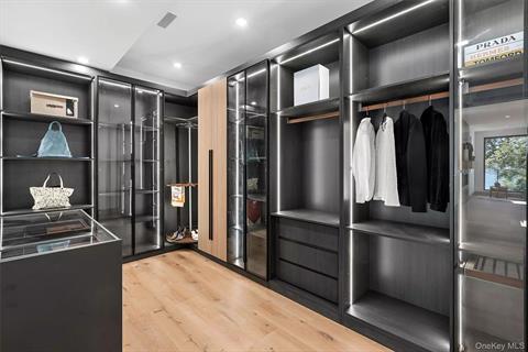 Closet