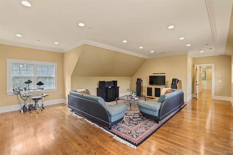 Bonus Room