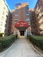 Very nice Studio Apartment located in center of downtown White Plains arts, movie theatre, restaurants and shopping. Hardwood Floor living room/ bedroomTenant to sign up with Cable company for cable and Internet, and Con Ed for electric and gas. Credit Check of 700+ required. Tenant to provide W2, recent pay stubs, past 2 years of 1040s and references. Subject to Board Approval. Tenant to Provide One month&rsquo;s Rent and One month&rsquo;s Security and Renters&rsquo; Insurance. Additional Information: LeaseTerm: Over 12 Months, 12 Months,