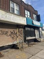 Store front in very in very high traffic area and convenient to shopping, transportation, major highways and JFK Airport!!!!!!!!!Previous us as an office!!!! Fully equipped office!!!!!!!!!!
