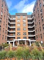 Welcome home to this light and bright, spacious JUNIOR 4 at the desirable Bradford House. This tastefully decorated residence offers unparalleled convenience, just a short stroll from vibrant downtown White Plains.A highlight of this unit is the expansive primary bedroom, plus an additional room off the kitchen that could be used as a guest room/ dining room/ den/ home gym or office. Many use the large foyer as a dining area which will double the space of the living room as it shows now. This lovely 1BR + home is immaculate and move in ready! Waiting list for garage spot - ADA access at the rear entrance by the garage. available across the street and at at Hamilton/Main Garage $140 per month. Additional storage area available for $50.00 a month.Non refundable Application fee/ $550.00 + $175.00 fee for each additional applicant. DTI: 28% /35% Minimum credit score of 700. Maximum 2 cats. No dogs permitted.